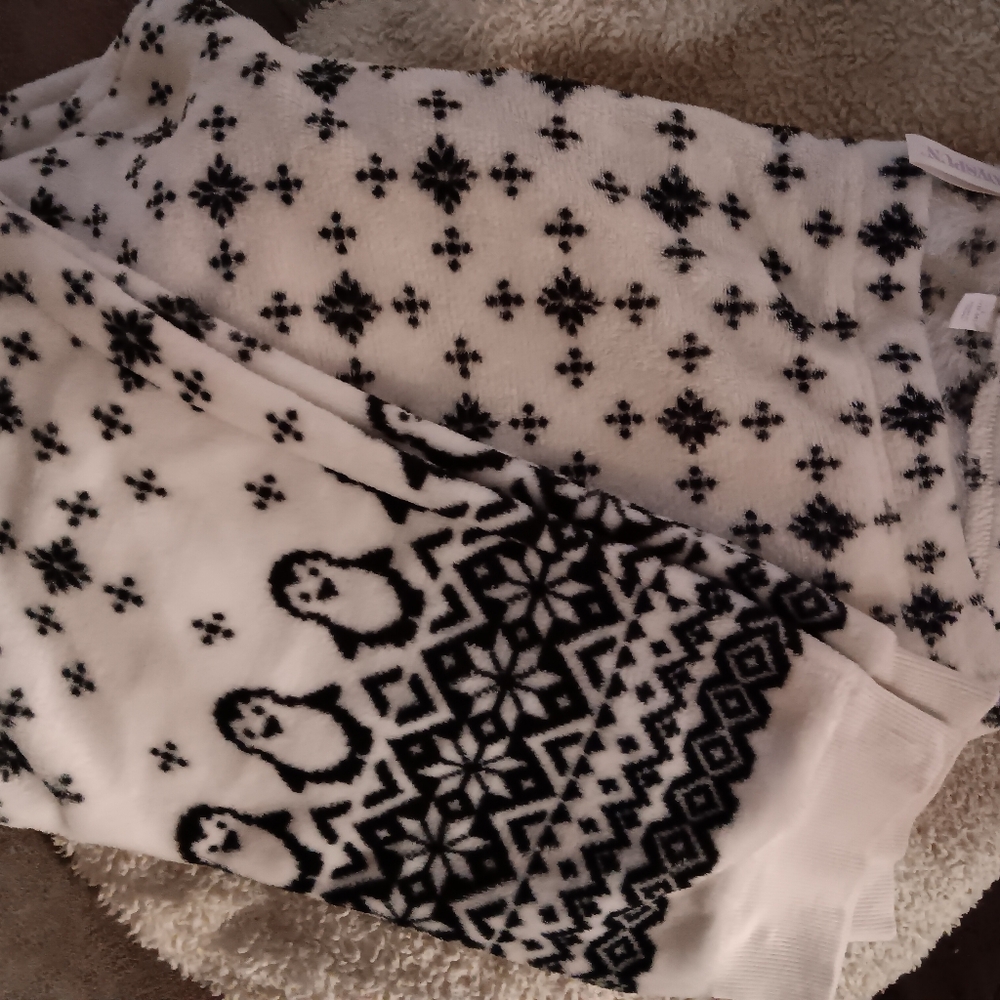 Soft PJS - Picture 4 of 4